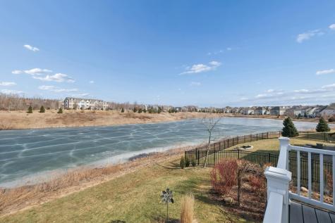 1620 Bluewater Lane Woodbury MN 55129