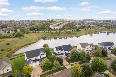 1620 Bluewater Lane Woodbury MN 55129