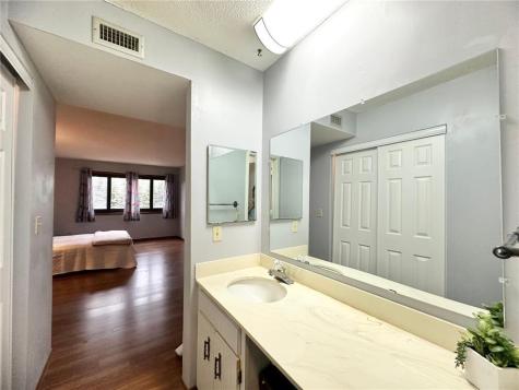 4120 Parklawn Avenue Edina MN 55435
