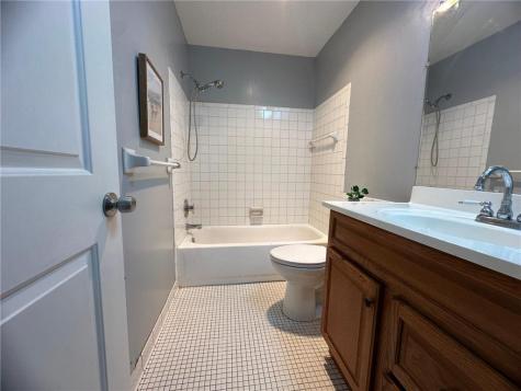 4120 Parklawn Avenue Edina MN 55435