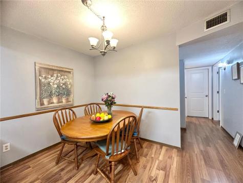 4120 Parklawn Avenue Edina MN 55435