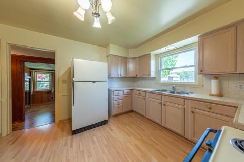 223 Central Avenue N Wayzata MN 55391