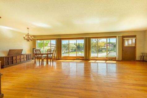 223 Central Avenue N Wayzata MN 55391