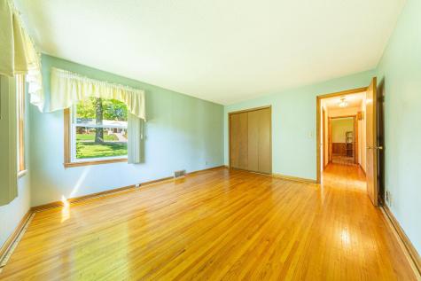 223 Central Avenue N Wayzata MN 55391