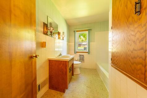 223 Central Avenue N Wayzata MN 55391