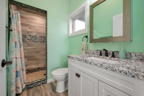 5134 340th Avenue Blue Earth MN 56013