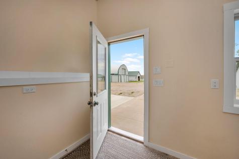5134 340th Avenue Blue Earth MN 56013