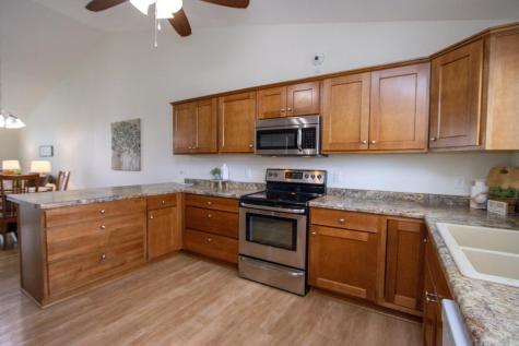 320 Gull Path Mankato MN 56001
