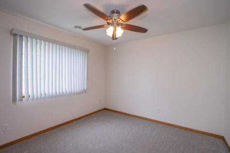 320 Gull Path Mankato MN 56001