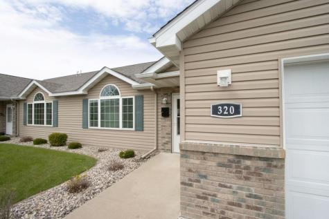 320 Gull Path Mankato MN 56001