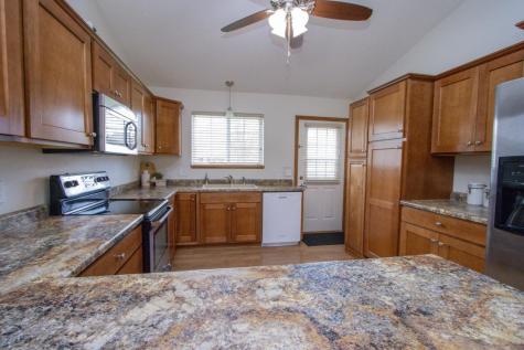 320 Gull Path Mankato MN 56001