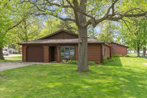 605 Chinook Avenue SW Avon MN 56310