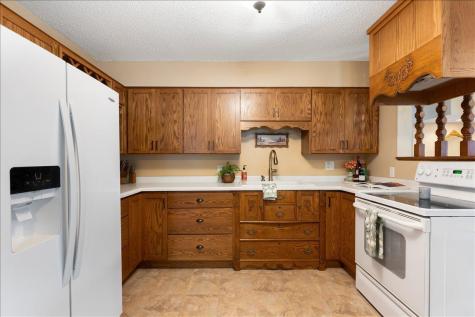 605 Chinook Avenue SW Avon MN 56310