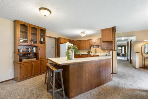 605 Chinook Avenue SW Avon MN 56310