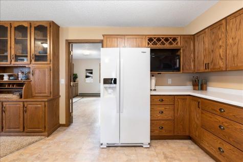 605 Chinook Avenue SW Avon MN 56310