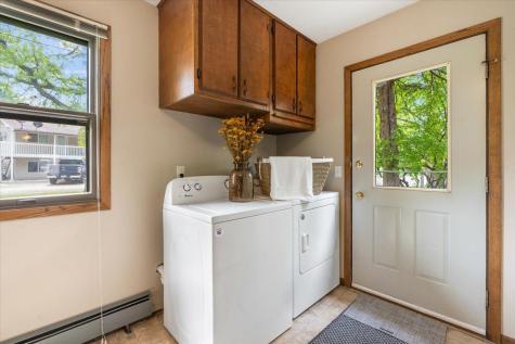 605 Chinook Avenue SW Avon MN 56310