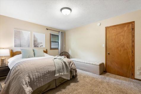 605 Chinook Avenue SW Avon MN 56310