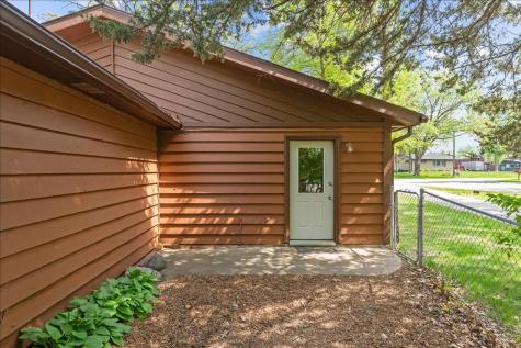 605 Chinook Avenue SW Avon MN 56310