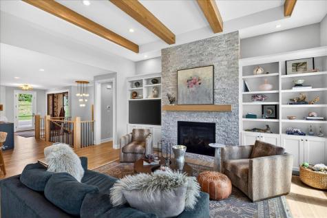 101 Spring Farm Road North Oaks MN 55127
