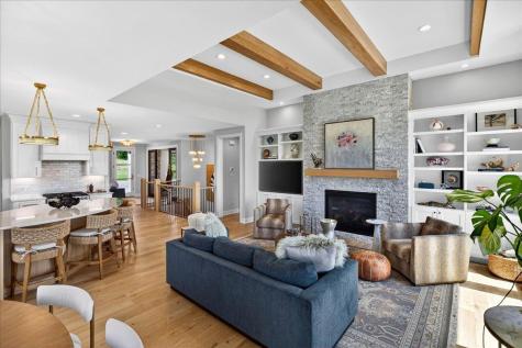 101 Spring Farm Road North Oaks MN 55127