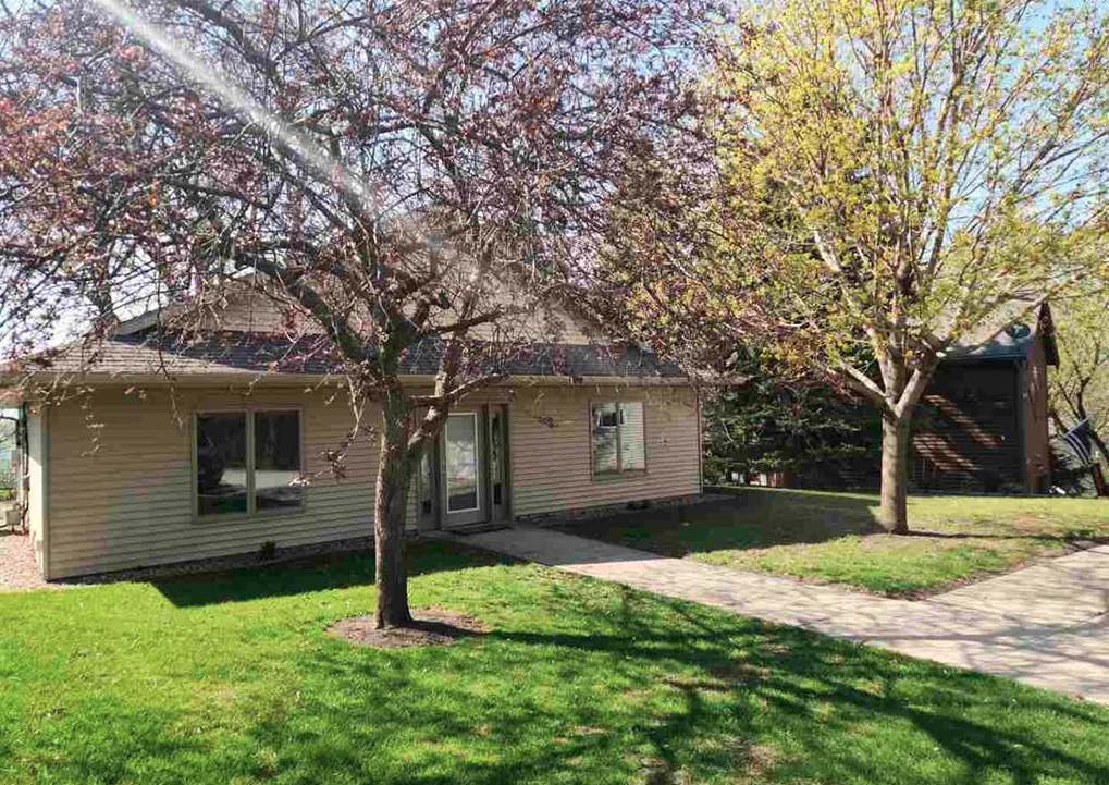 4426 Washington Boulevard Madison Lake MN 56063