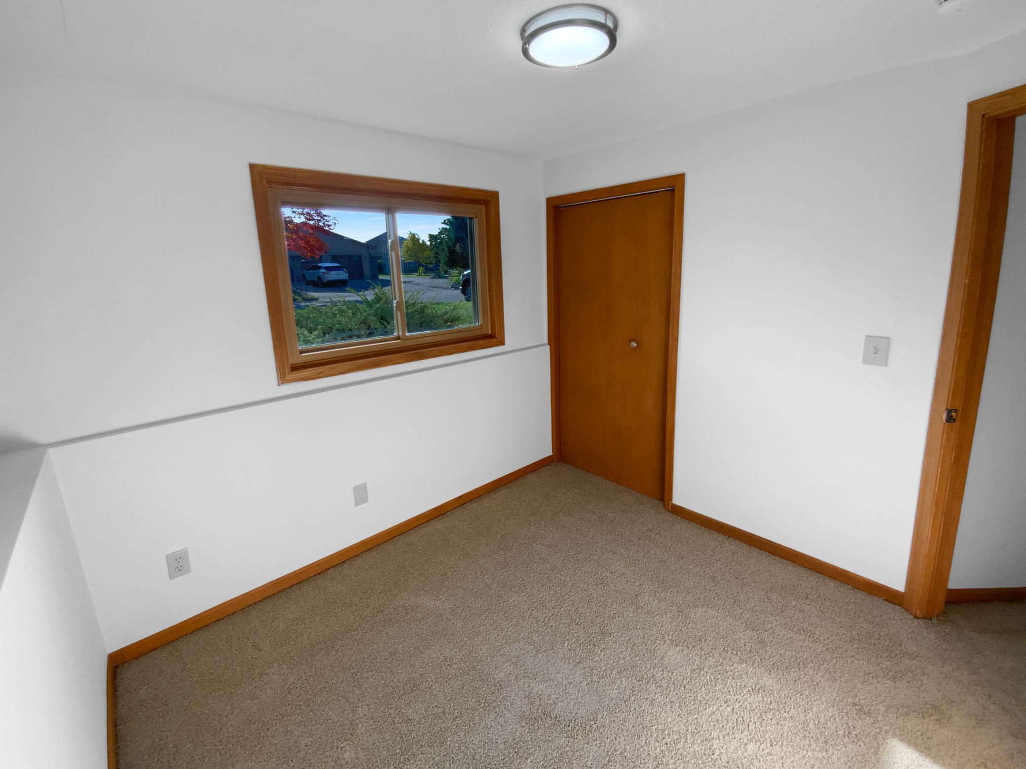 5657 144th Street W Apple Valley MN 55124