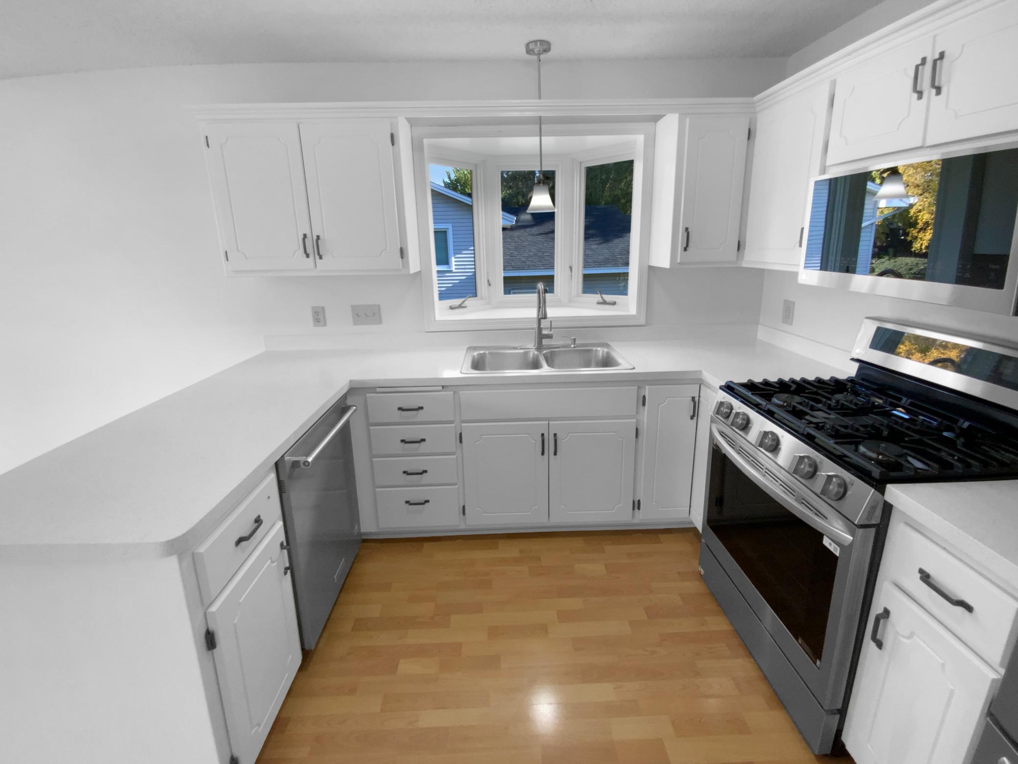 5657 144th Street W Apple Valley MN 55124