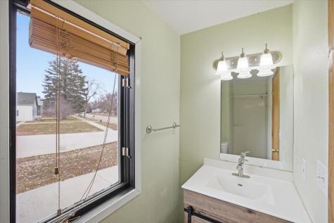 327 2nd Street NE Barnesville MN 56514
