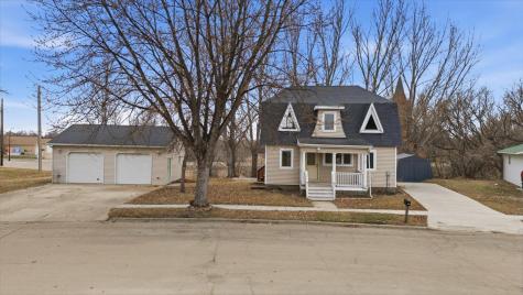 327 2nd Street NE Barnesville MN 56514