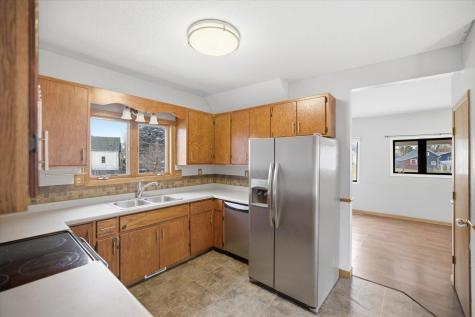327 2nd Street NE Barnesville MN 56514