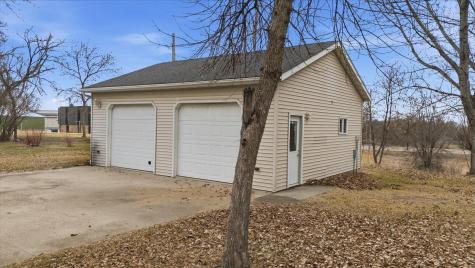 327 2nd Street NE Barnesville MN 56514