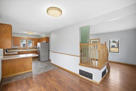 327 2nd Street NE Barnesville MN 56514