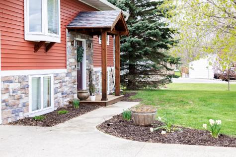 1312 Moorstone Drive NE Alexandria MN 56308