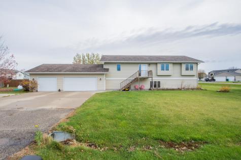 421 Lind Boulevard Harwood ND 58042