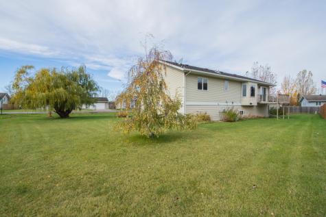 421 Lind Boulevard Harwood ND 58042