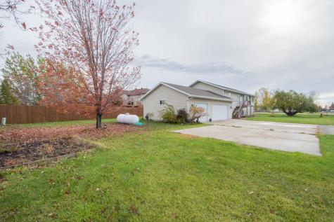 421 Lind Boulevard Harwood ND 58042
