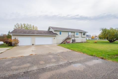 421 Lind Boulevard Harwood ND 58042