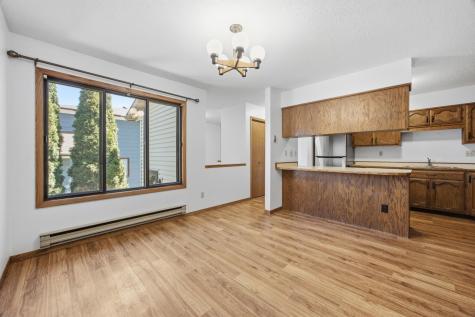 1908 20th Avenue S Fargo ND 58103