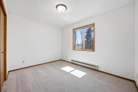 1908 20th Avenue S Fargo ND 58103
