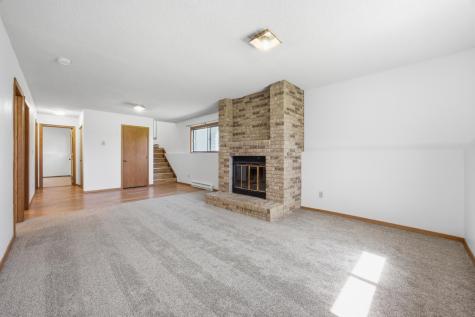 1908 20th Avenue S Fargo ND 58103