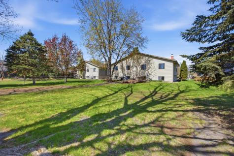 1908 20th Avenue S Fargo ND 58103