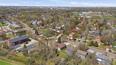 1908 20th Avenue S Fargo ND 58103