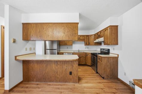 1908 20th Avenue S Fargo ND 58103
