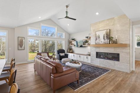 20718 Tamarack Street NW Oak Grove MN 55011