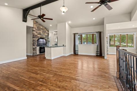 735 2nd Avenue NW Valley City ND 58072