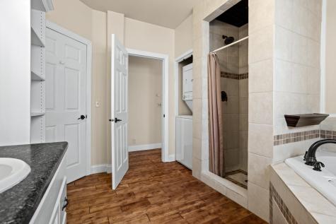 735 2nd Avenue NW Valley City ND 58072