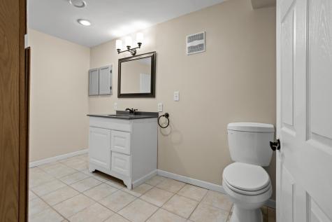 735 2nd Avenue NW Valley City ND 58072