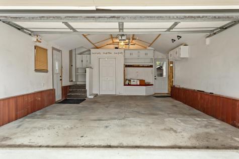 735 2nd Avenue NW Valley City ND 58072