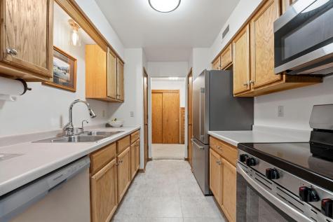 2220 Midland Grove Road Roseville MN 55113