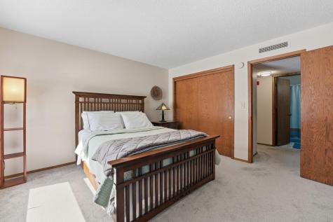 2220 Midland Grove Road Roseville MN 55113
